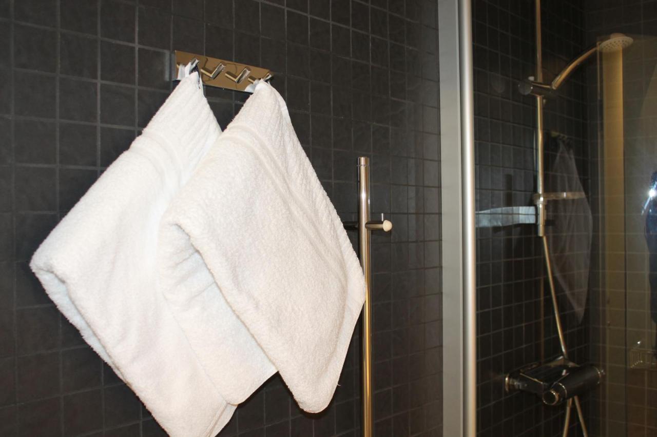 Hotel Torslanda ヨーテボリ エクステリア 写真